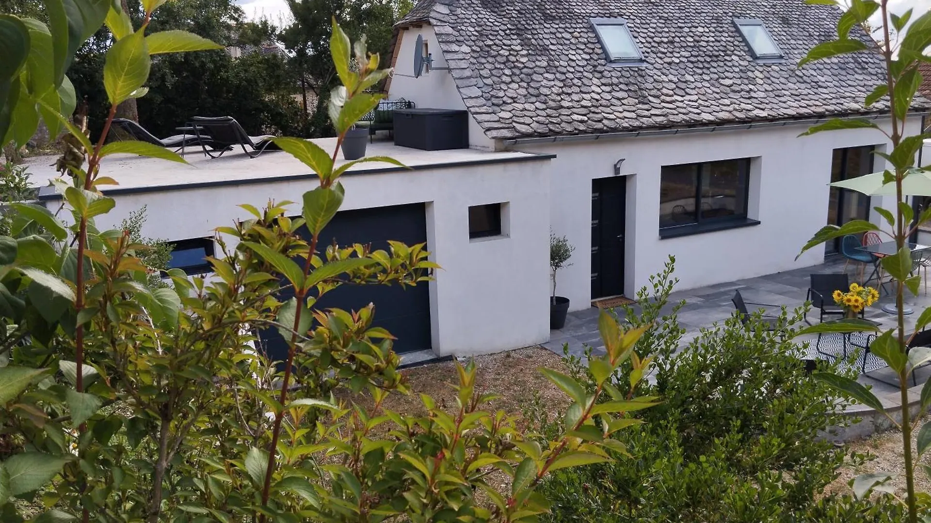 Holiday home Gite De Charme L' Ecrin Vert Aveyron Anglars-Saint-Felix